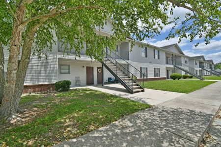 Camellia Trace-exterior-1450-1200w